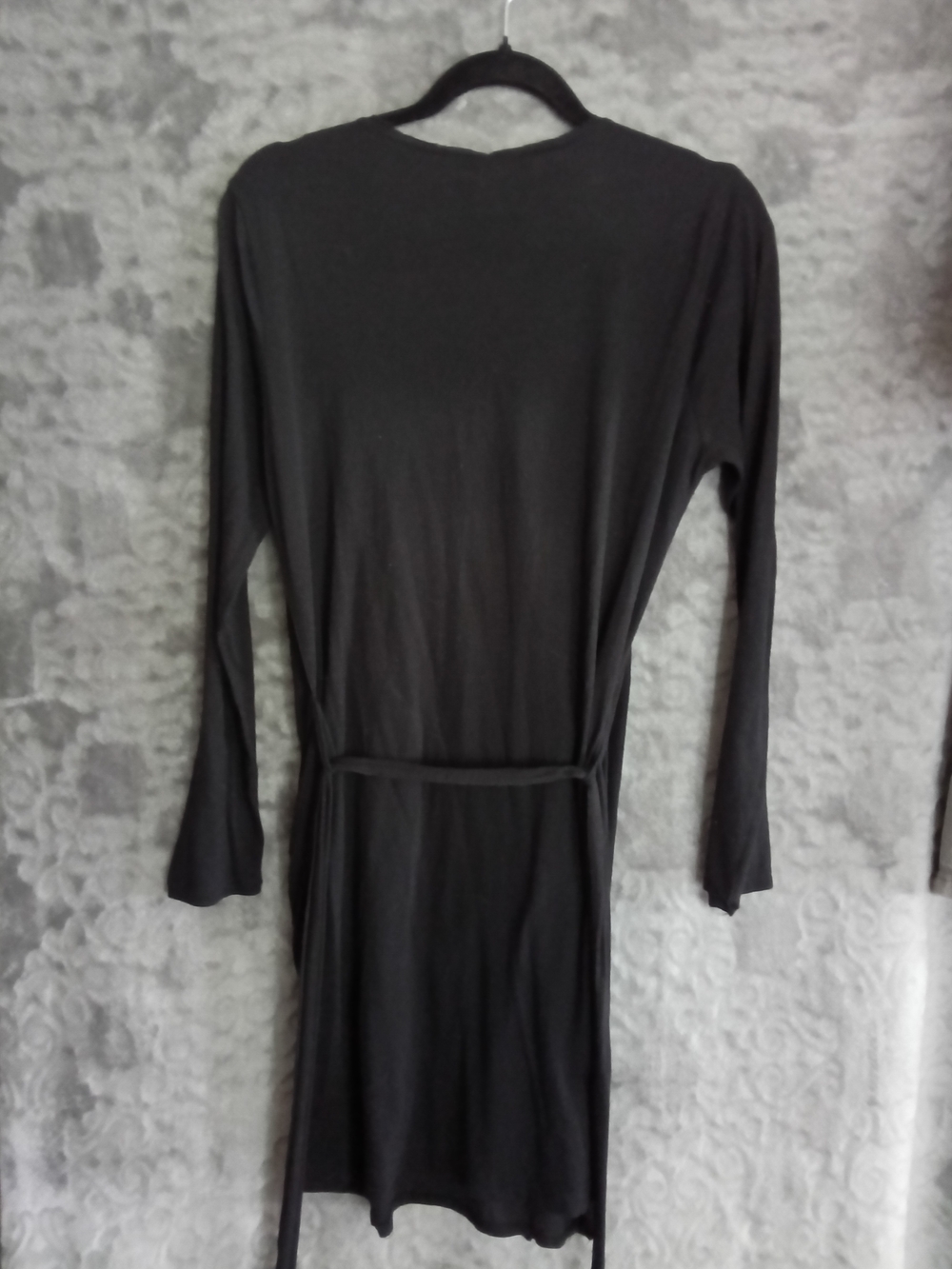 Victoria's Secret Robe - Picture 7 of 7